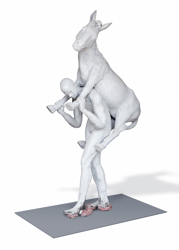 Beynin üzerine basanlar esegi sirtlarinda tasirlar / Those who step over the brain carry the donkey over their back